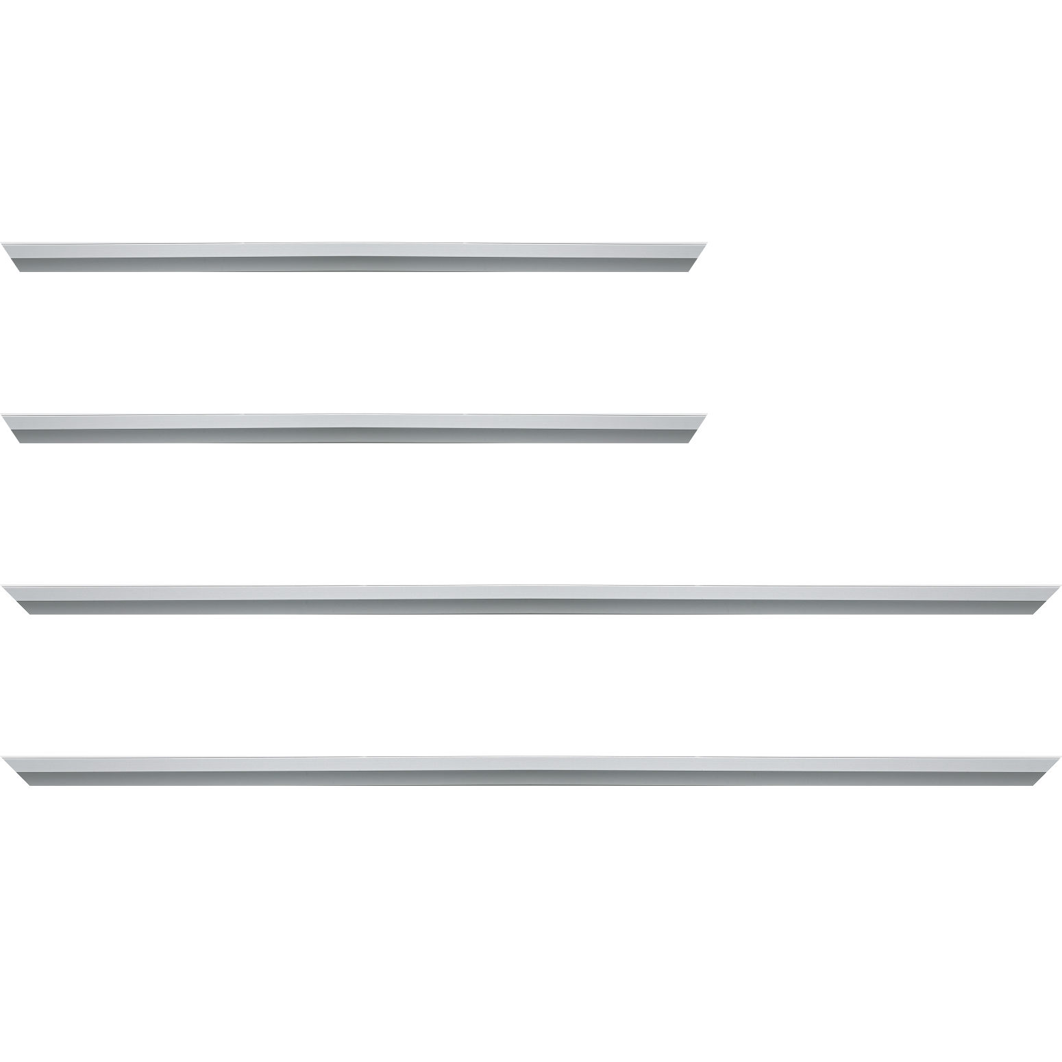 Baguette aluminium profil plat largeur 7mm, couleur argent mat ,(le sujet qui sera glissé dans le cadre sera en retrait de 9mm de la face du cadre assurant un effet très contemporain) mise en place du sujet rapide et simple: assemblage du cadre par double équerre à vis (livré avec le système d'accrochage qui se glisse dans le profilé) encadrement non assemblé,  livré avec son sachet d'accessoires - 59.4x84.1